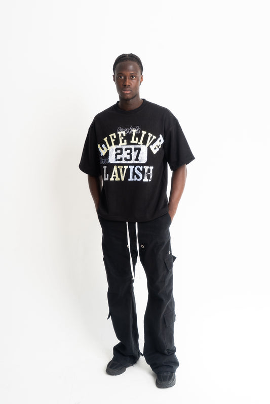 LAVISH MULTIVERSE“ TEE